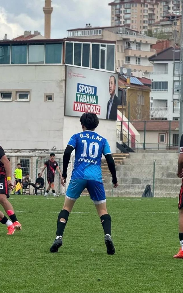 Özgür  Duman